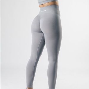 Alphalete Amplify Leggings - Thunder Cloud XS NWOT